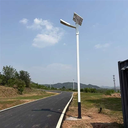 兰州路边太阳能路灯安装